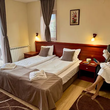 Honey House Vendégház 3*